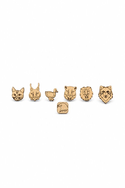 Animal head pin دبوس رأس حيوان