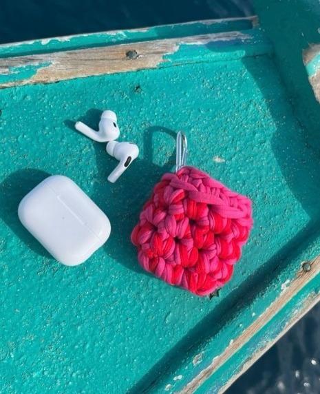 Earphones bag
