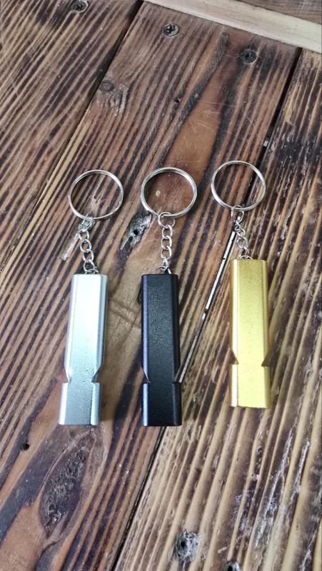 whistle   صافرة